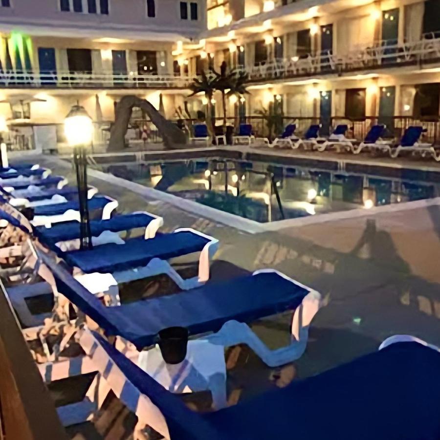 克罗尼海滩汽车旅馆 威尔伍德克拉斯特 外观 照片